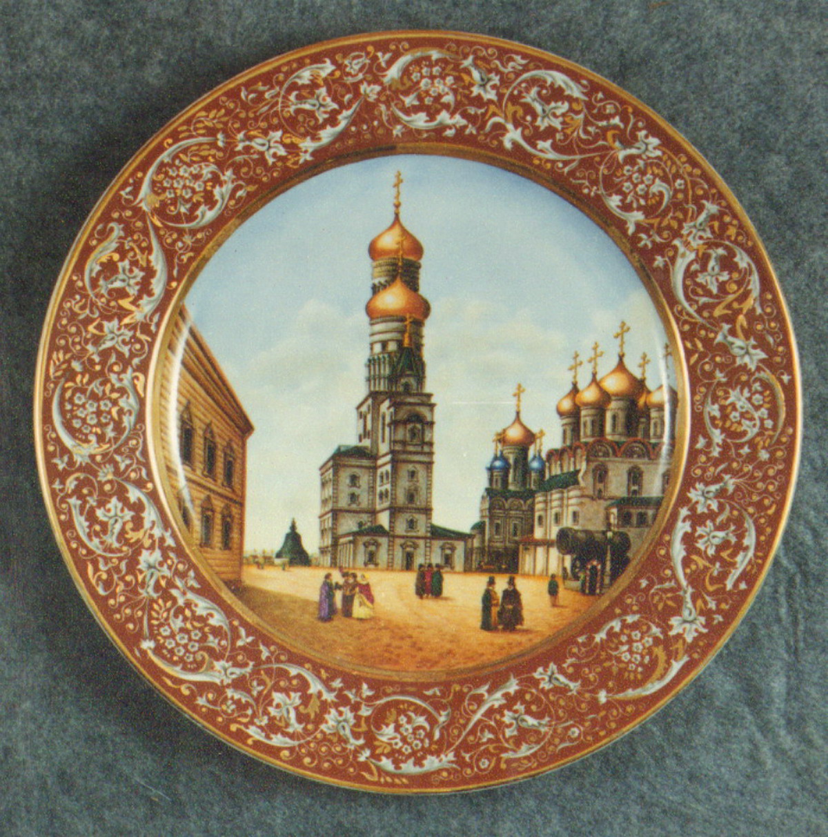 Wall Plate. Old Bell Tower in Moscow Kremlin. Over Glasour Painting on Porcelain. D 31 cm В